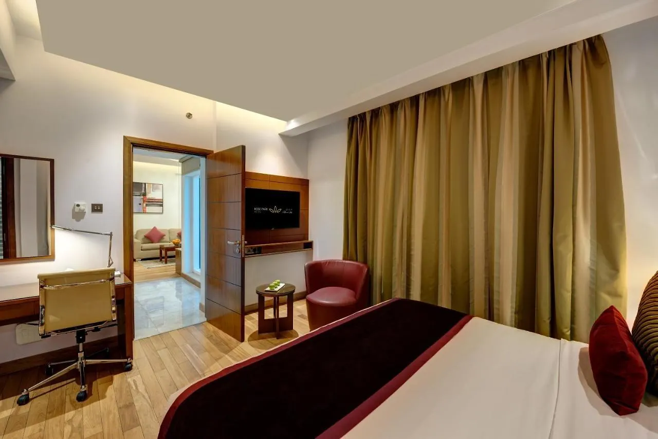 Rose Park Hotel - Al Barsha, Opposite Metro Station Ντουμπάι
