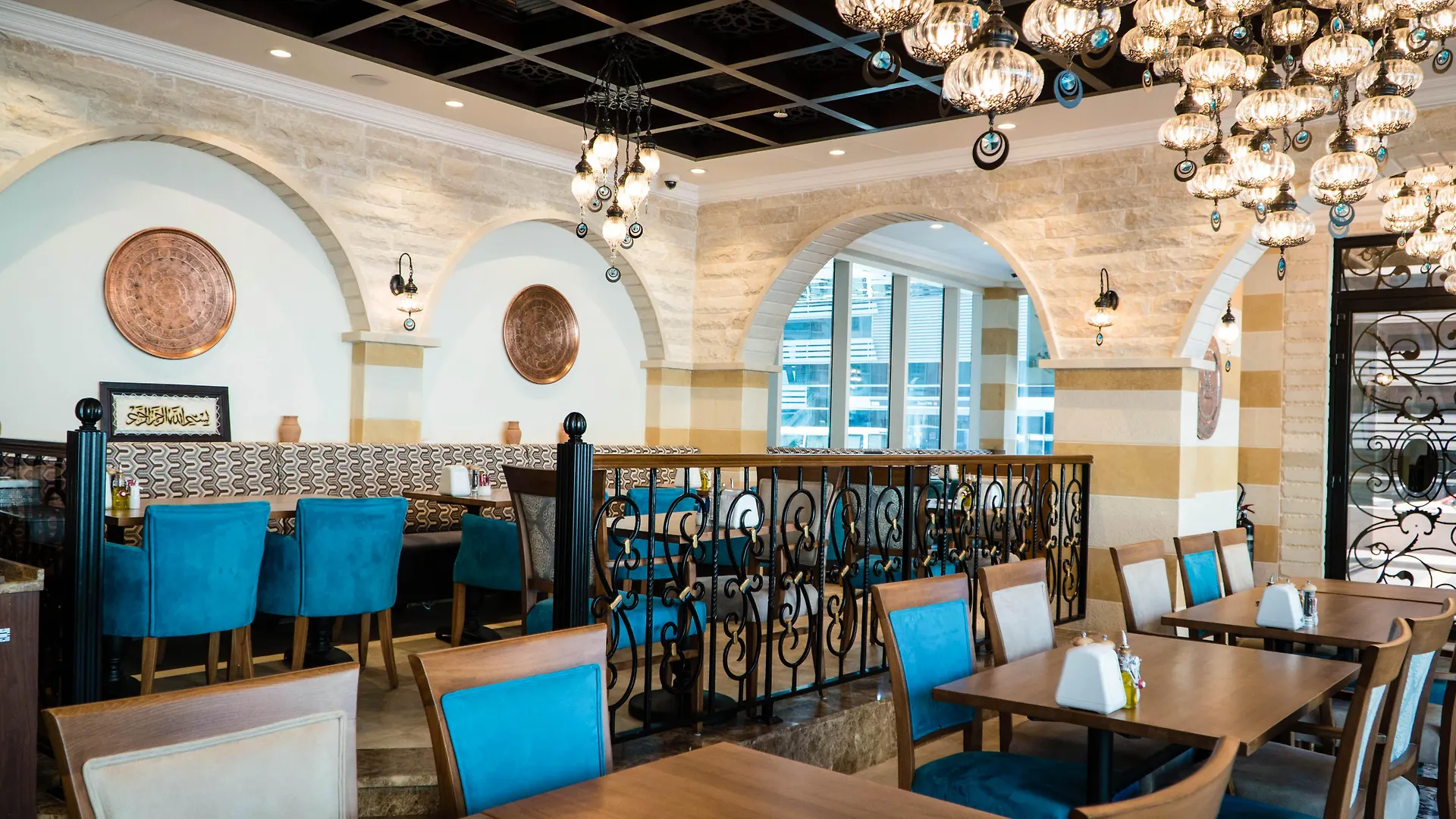 Rose Park Hotel - Al Barsha, Opposite Metro Station Ντουμπάι